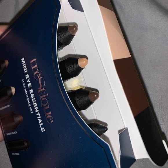 Brand New TrèStique Mini Eye Essentials Set - Picture 3 of 3